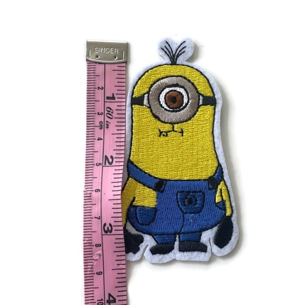 Stuart Minion Embroidered Patch - Picture 2 of 3